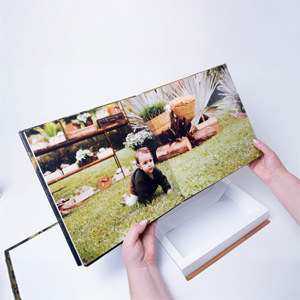 Oferecemos uma variedade de tamanhos e três opções de papéis distintos.