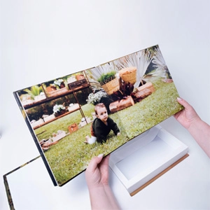 Oferecemos uma variedade de tamanhos e três opções de papéis distintos.