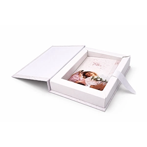 Disponível para até 120 fotos.